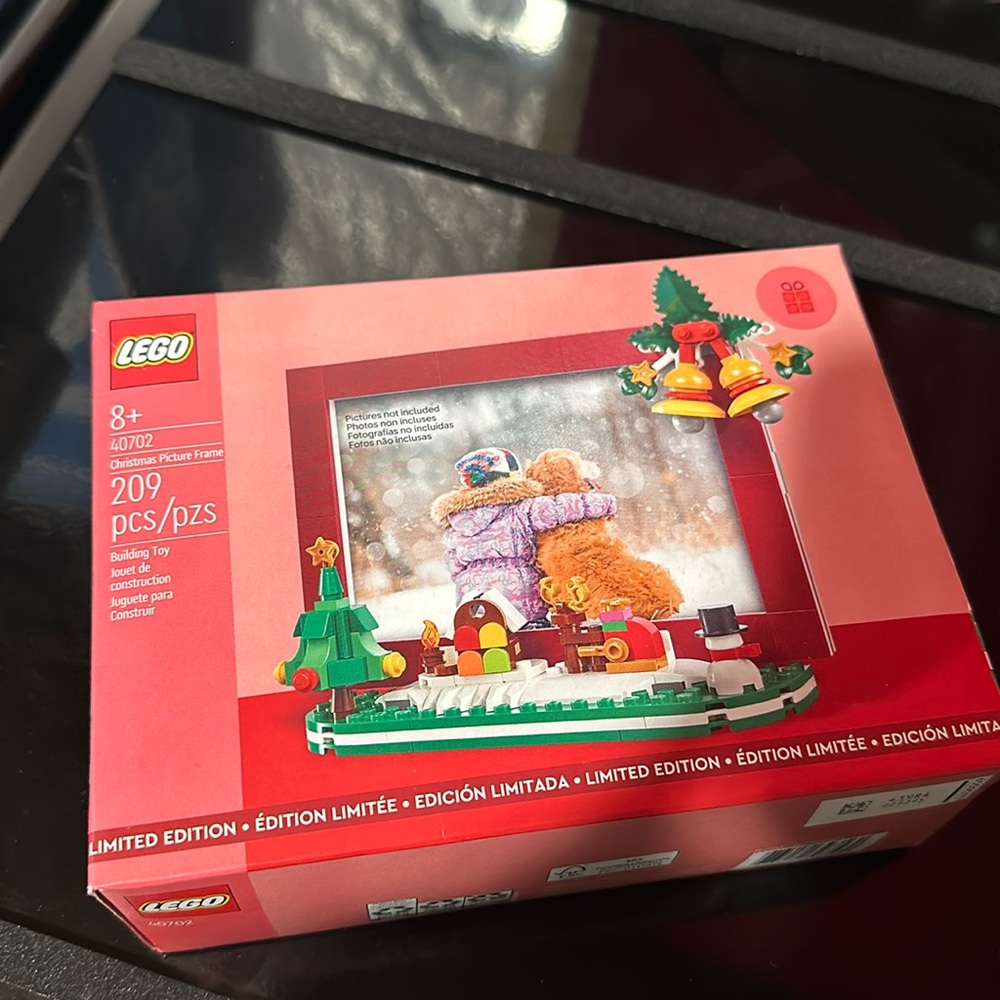 Lego Christmas picture frame set, brand new and unopened